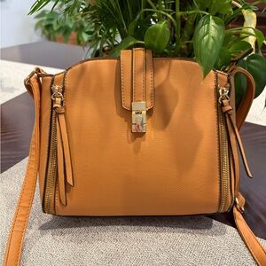 Chic Tan Crossbody Bag with Gold Accents